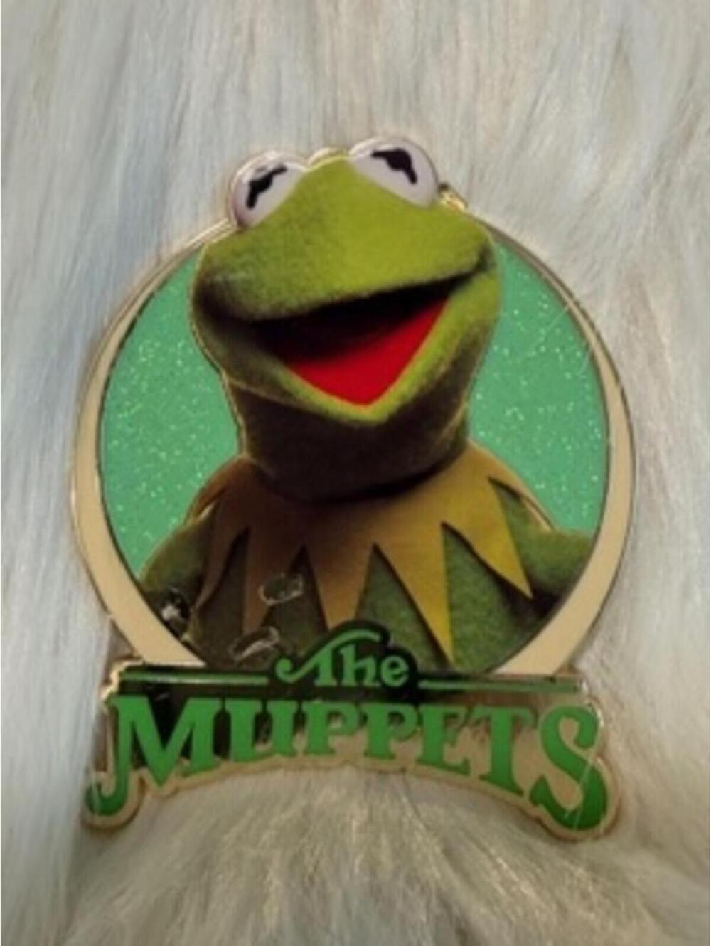 The Muppets Kermit the Frog PALM Pin
